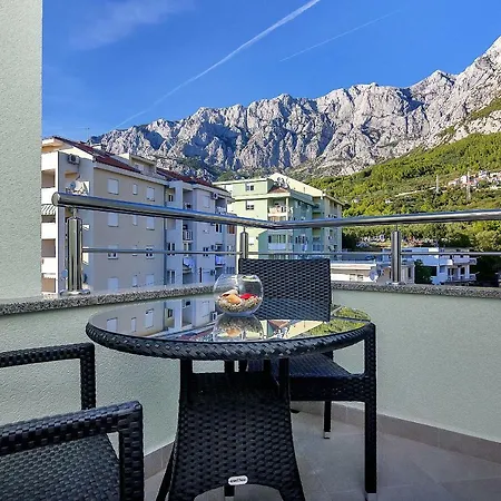 Penthouse Lush * Makarska