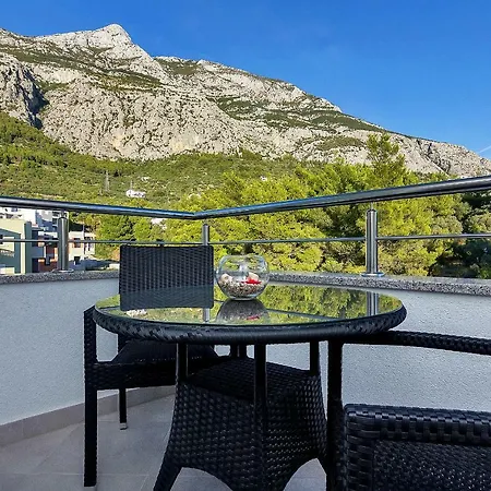 Penthouse Lush * Makarska