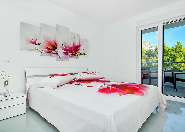 Apartment Penthouse Lush *